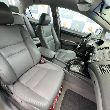 HONDA Civic 1.8 16V 4P FLEX LXL AUTOM�TICO, Foto 11