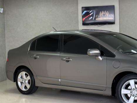 HONDA Civic 1.8 16V 4P FLEX LXS AUTOM�TICO, Foto 3