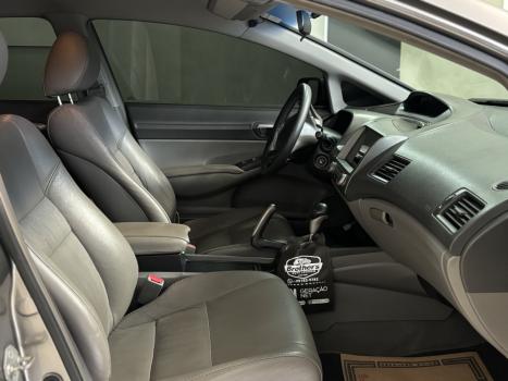 HONDA Civic 1.8 16V 4P FLEX LXS AUTOM�TICO, Foto 11