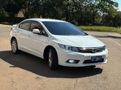 HONDA Civic 1.8 16V 4P FLEX LXS AUTOM�TICO, Foto 5