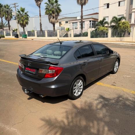 HONDA Civic 1.8 16V 4P FLEX LXS AUTOM�TICO, Foto 5