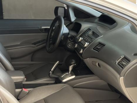 HONDA Civic 1.8 16V 4P FLEX LXS, Foto 4