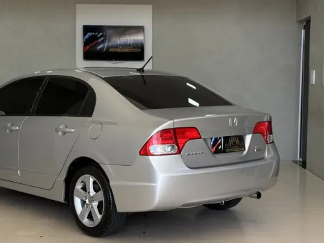 HONDA Civic 1.8 16V 4P FLEX LXS, Foto 6