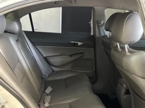 HONDA Civic 1.8 16V 4P FLEX LXS, Foto 7