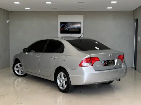 HONDA Civic 1.8 16V 4P FLEX LXS, Foto 8