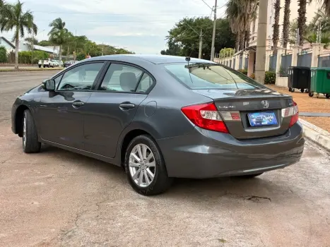 HONDA Civic 1.8 16V 4P FLEX LXL AUTOM�TICO, Foto 4