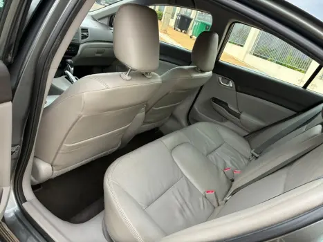 HONDA Civic 1.8 16V 4P FLEX LXL AUTOM�TICO, Foto 5