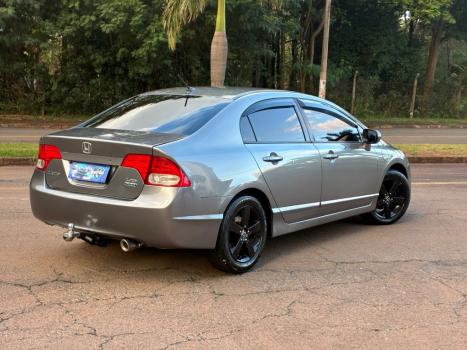 HONDA Civic 1.8 16V 4P FLEX LXS, Foto 4