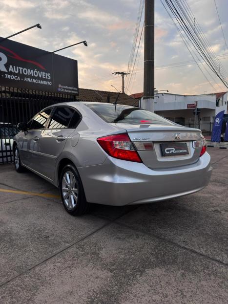HONDA Civic 1.8 16V 4P FLEX LXS AUTOM�TICO, Foto 6