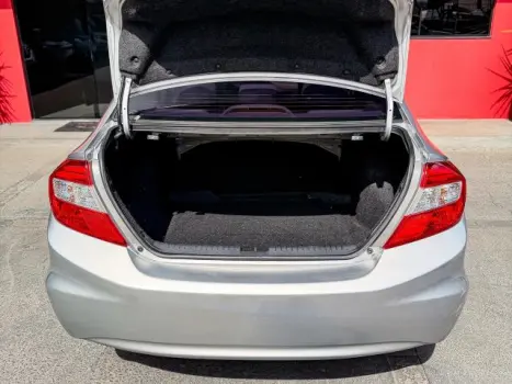 HONDA Civic 1.8 16V 4P FLEX LXS AUTOM�TICO, Foto 15