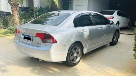 HONDA Civic 1.8 16V 4P FLEX LXS AUTOM�TICO, Foto 2