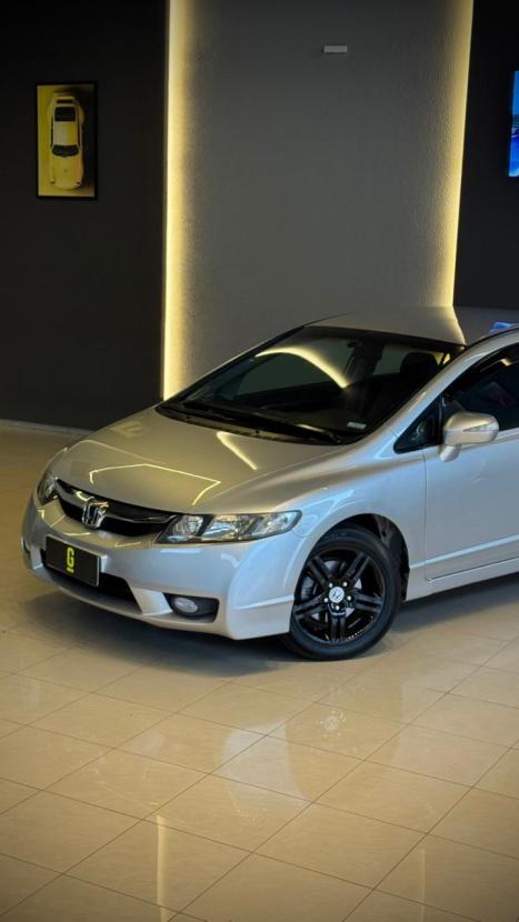 HONDA Civic 1.8 16V 4P FLEX EXS AUTOM�TICO, Foto 4