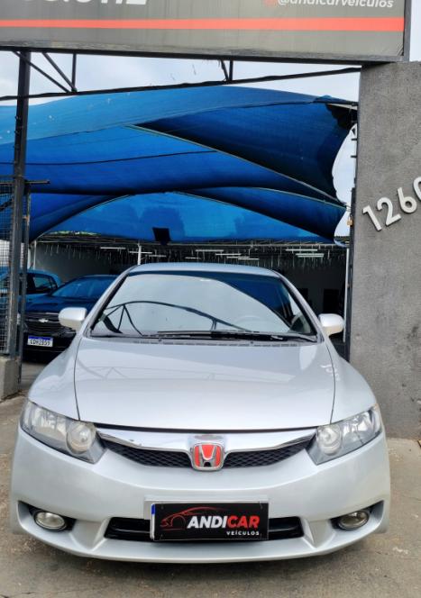 HONDA Civic 1.8 16V 4P FLEX LXS AUTOM�TICO, Foto 2