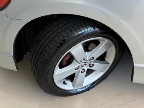 HONDA Civic 1.8 16V 4P FLEX LXL AUTOM�TICO, Foto 11
