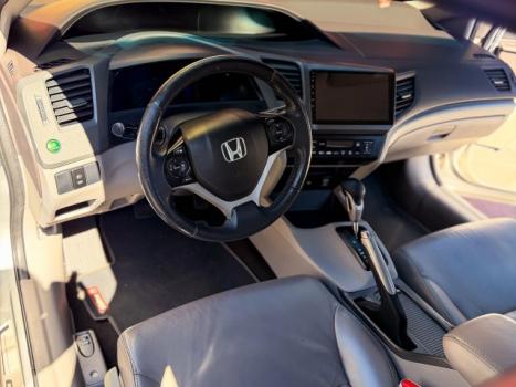 HONDA Civic 1.8 16V 4P FLEX LXS AUTOM�TICO, Foto 19