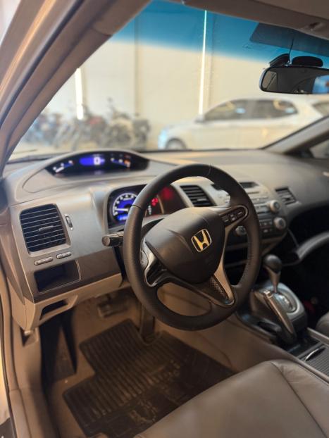 HONDA Civic 1.8 16V 4P FLEX LXL AUTOM�TICO, Foto 8
