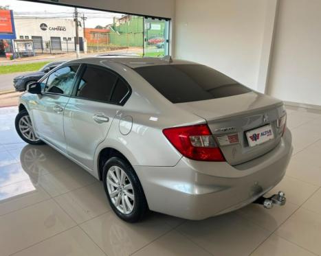 HONDA Civic 1.8 16V 4P FLEX LXS, Foto 4