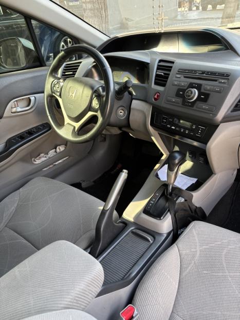 HONDA Civic 1.8 16V 4P FLEX LXS AUTOM�TICO, Foto 2