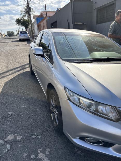 HONDA Civic 1.8 16V 4P FLEX LXS AUTOM�TICO, Foto 4