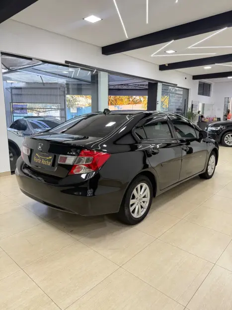 HONDA Civic 1.8 16V 4P FLEX LXS AUTOM�TICO, Foto 9