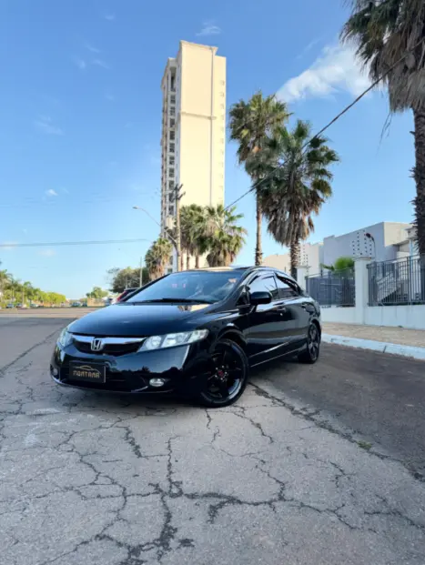 HONDA Civic 1.8 16V 4P FLEX LXS, Foto 1