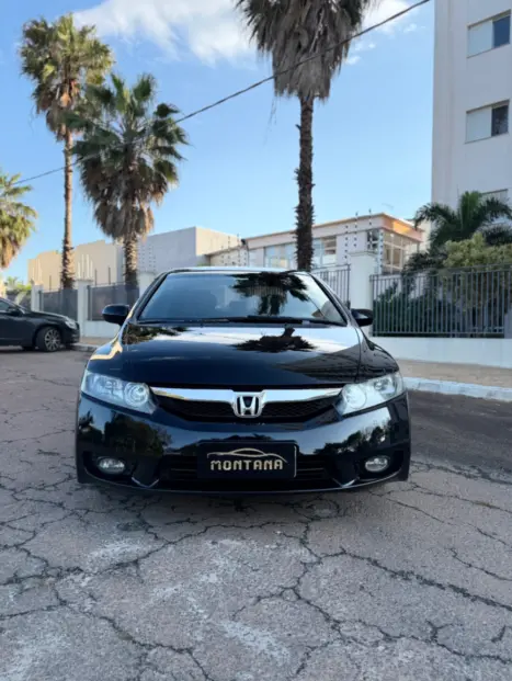 HONDA Civic 1.8 16V 4P FLEX LXS, Foto 2