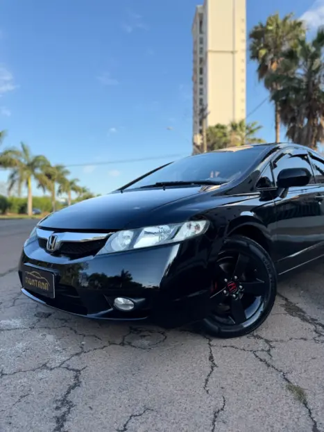 HONDA Civic 1.8 16V 4P FLEX LXS, Foto 3