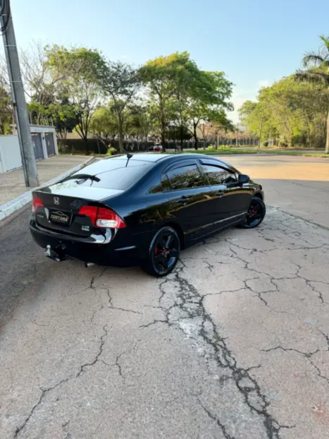 HONDA Civic 1.8 16V 4P FLEX LXS, Foto 6