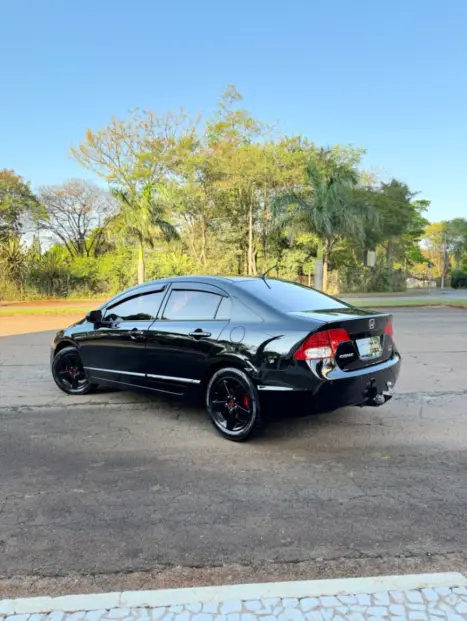 HONDA Civic 1.8 16V 4P FLEX LXS, Foto 8