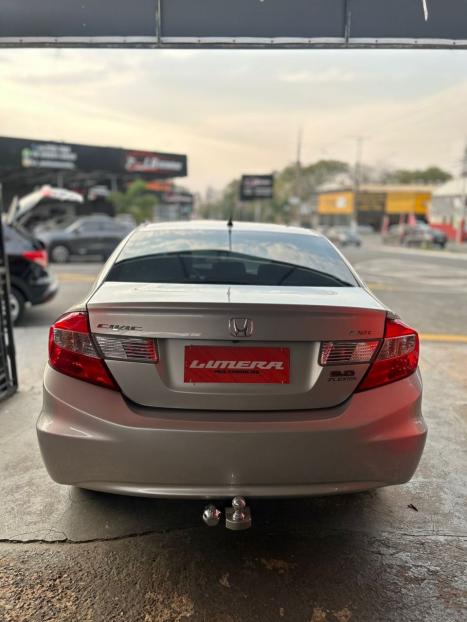 HONDA Civic 2.0 16V 4P FLEX LXR AUTOMTICO, Foto 4