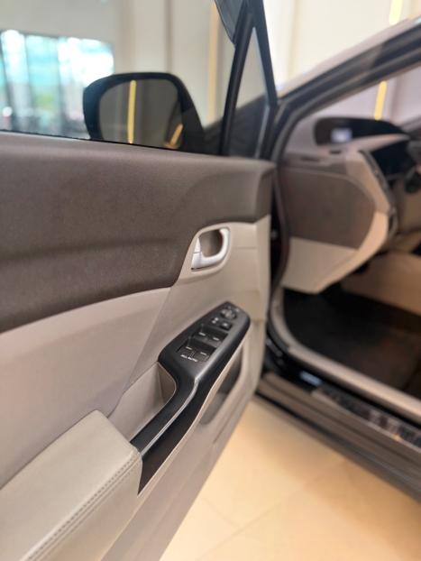HONDA Civic 2.0 16V 4P EXR, Foto 8