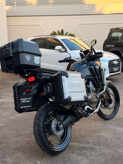 HONDA CRF 1000L Africa Twin TE, Foto 5
