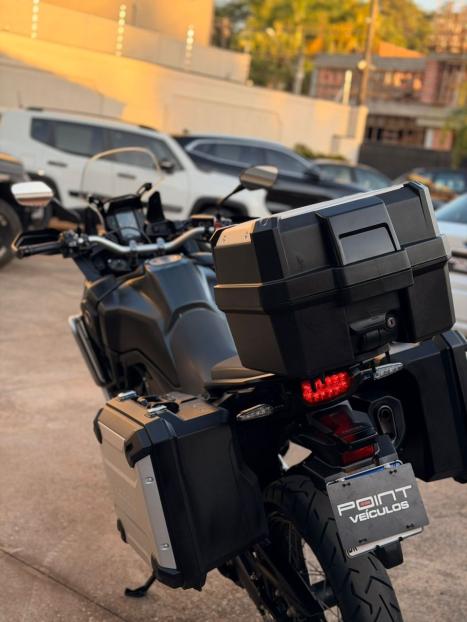 HONDA CRF 1000L Africa Twin TE, Foto 6