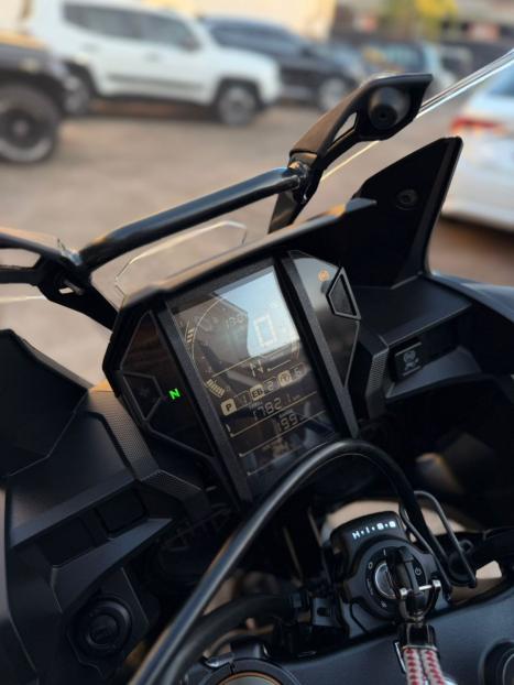 HONDA CRF 1000L Africa Twin TE, Foto 7