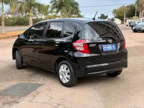 HONDA Fit 1.4 16V 4P LX FLEX, Foto 5 HONDA Fit 1.4 16V 4P LX FLEX, Foto 5