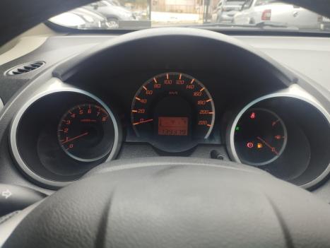 HONDA Fit 1.4 16V 4P LX FLEX AUTOMÁTICO, Foto 12 HONDA Fit 1.4 16V 4P LX FLEX AUTOMÁTICO, Foto 12