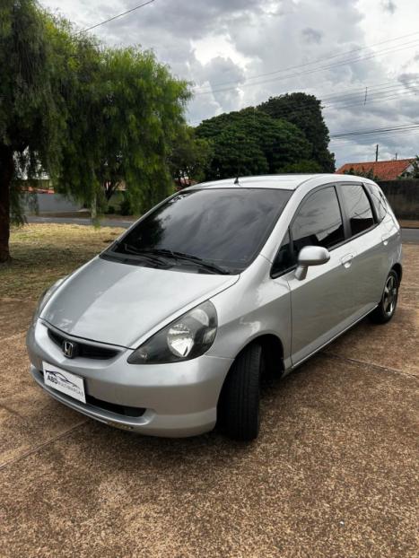 HONDA Fit 1.4 16V 4P LX, Foto 2