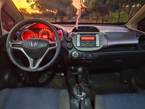 HONDA Fit 1.4 16V 4P LX FLEX AUTOM�TICO, Foto 4