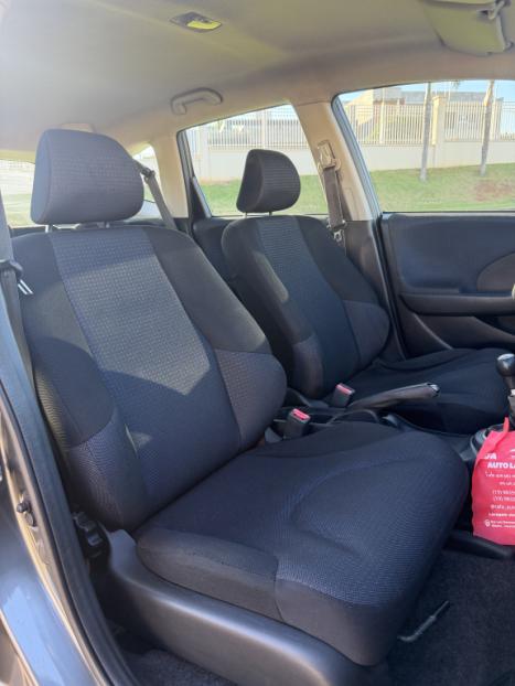 HONDA Fit 1.4 16V 4P LXL FLEX, Foto 17
