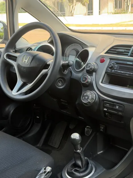HONDA Fit 1.4 16V 4P LX, Foto 8