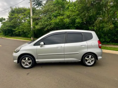 HONDA Fit 1.4 4P LX, Foto 2