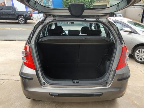 HONDA Fit 1.5 16V 4P EX FLEX AUTOMÁTICO, Foto 16 HONDA Fit 1.5 16V 4P EX FLEX AUTOMÁTICO, Foto 16