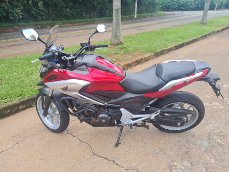 HONDA NC 750 X ABS, Foto 3