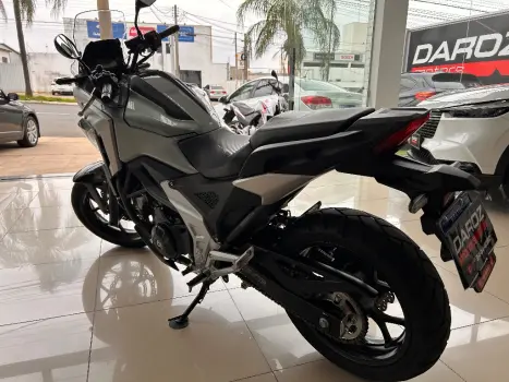 HONDA NC 750 X ABS, Foto 6