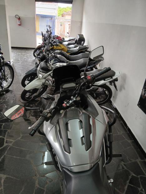 HONDA NC 750 X ABS, Foto 2