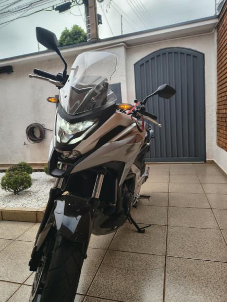 HONDA NC 750 X ABS, Foto 1