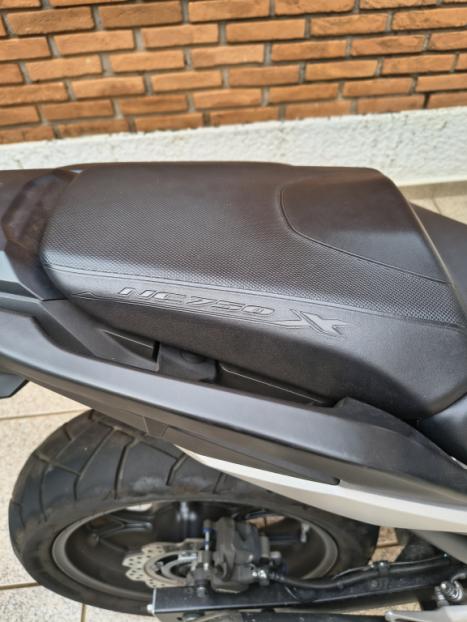 HONDA NC 750 X ABS, Foto 2