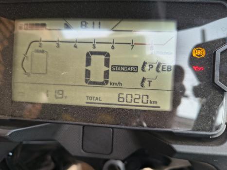HONDA NC 750 X ABS, Foto 4