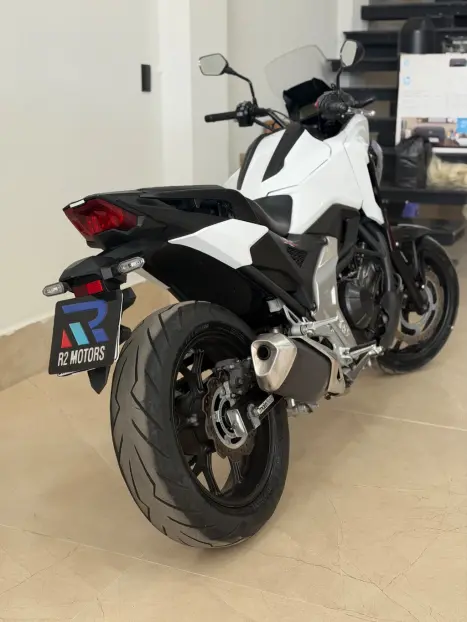 HONDA NC 750 X ABS, Foto 3