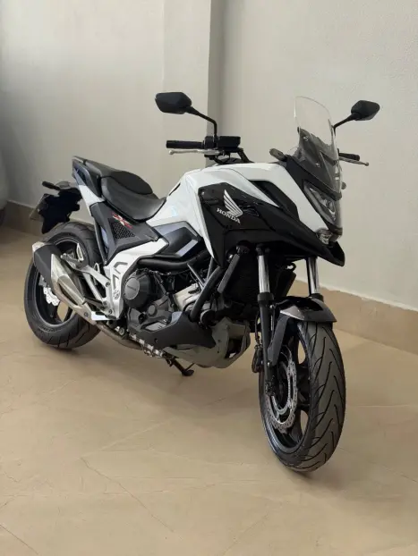 HONDA NC 750 X ABS, Foto 6
